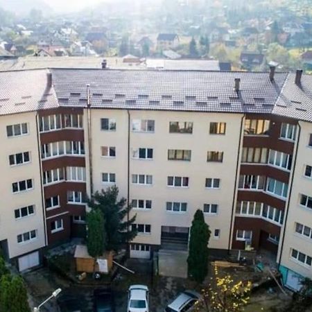 Ely Apartaments Borşa Eksteriør billede